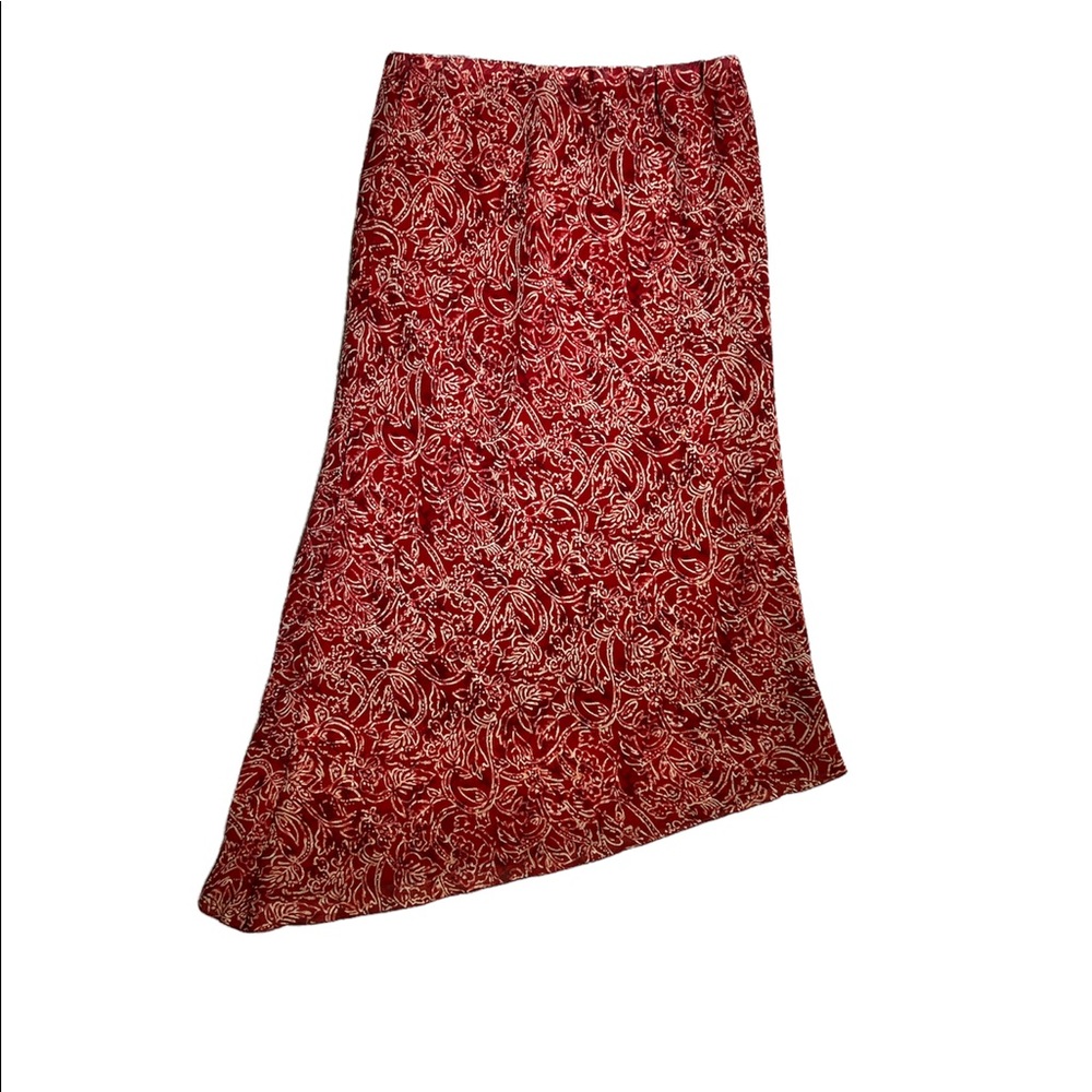 Kathie Lee Collection- Asymmetrical Skirt - Size 6 - Red / Cream Pattern